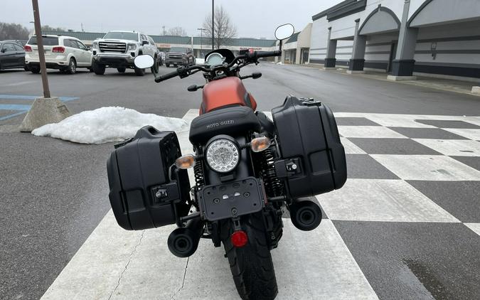2021 Moto Guzzi V7 Stone 850