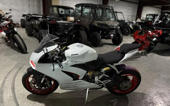 2021 Ducati Panigale V2 White Rosso Livery