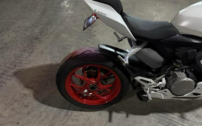 2021 Ducati Panigale V2 White Rosso Livery