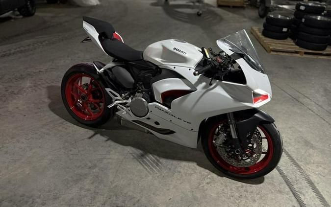 2021 Ducati Panigale V2 White Rosso Livery