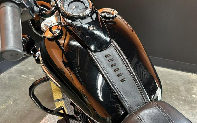 2018 Harley-Davidson FLHC - Softail Heritage Classic
