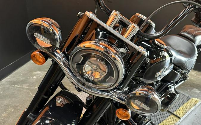 2018 Harley-Davidson FLHC - Softail Heritage Classic