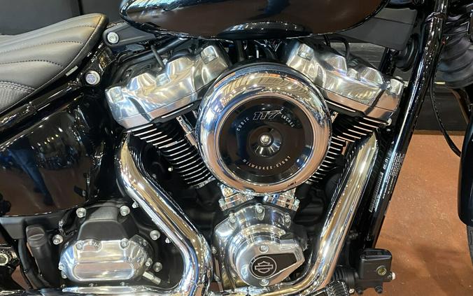 FXBB 2026 Street Bob