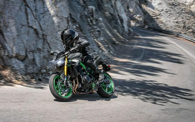 2027 Kawasaki Z900 SE ABS