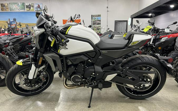 2023 CFMOTO 700CL-X Sport