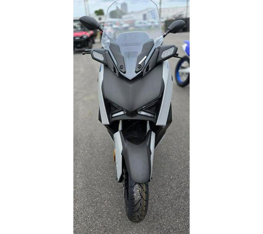 2024 Yamaha XMAX