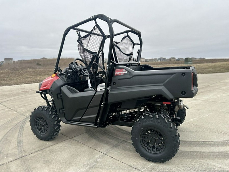 2026 Honda Pioneer 700 Deluxe