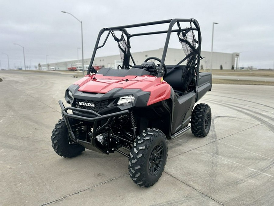 2026 Honda Pioneer 700 Deluxe