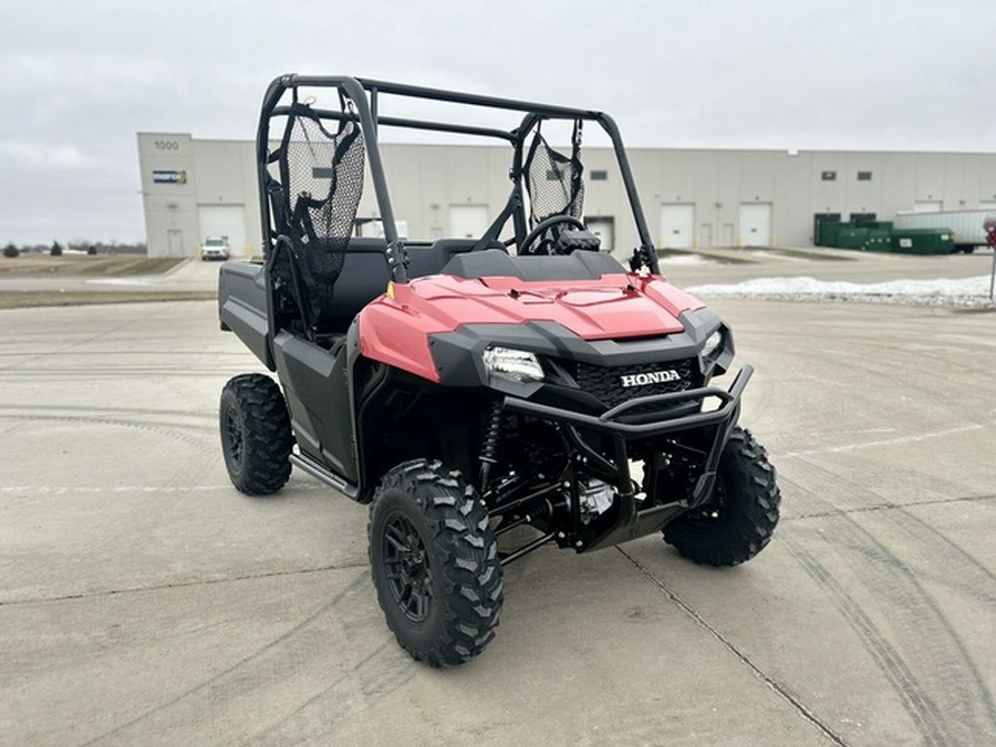 2026 Honda Pioneer 700 Deluxe
