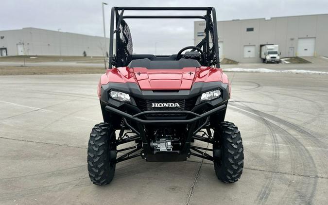 2026 Honda Pioneer 700 Deluxe