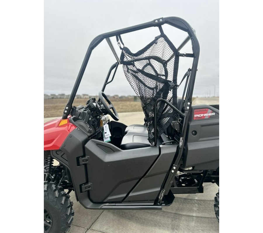 2026 Honda Pioneer 700 Deluxe