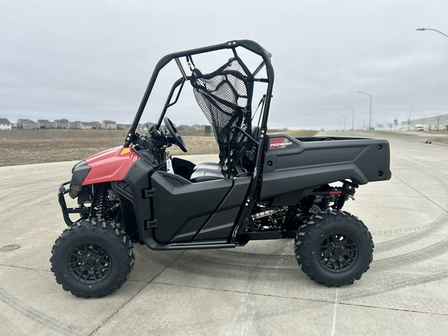 2026 Honda Pioneer 700 Deluxe