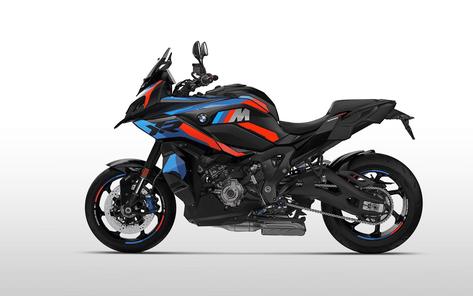 2025 BMW M1000XR