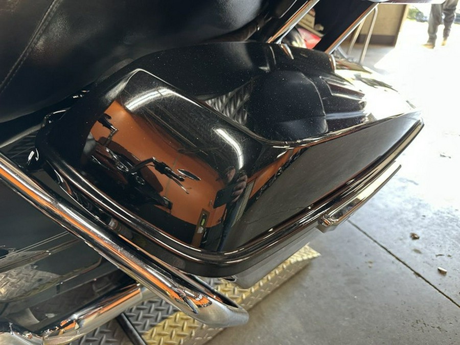 2017 Harley-Davidson FLTRU - Road Glide Ultra
