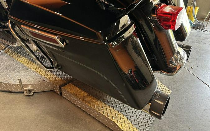 2017 Harley-Davidson FLTRU - Road Glide Ultra