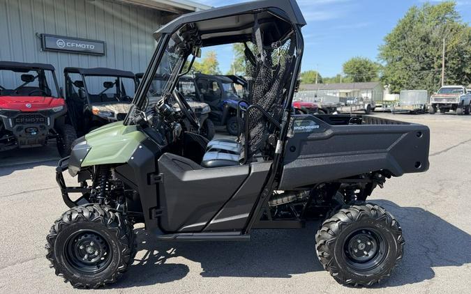 2023 Honda® Pioneer 700