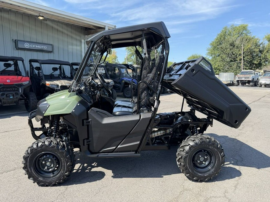2023 Honda® Pioneer 700