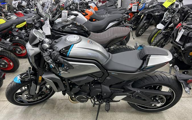 2023 CFMOTO 700CL-X Sport