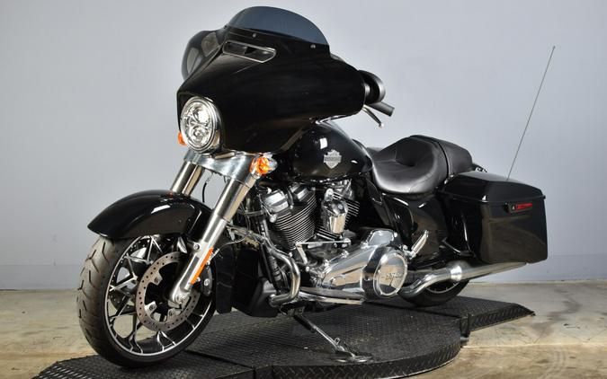 2022 Harley-Davidson Street Glide Special