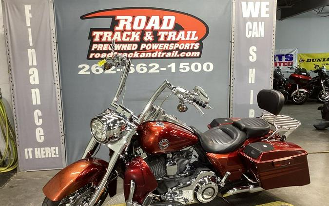 2013 Harley-Davidson® FLHRSE5 - CVO™ Road King®