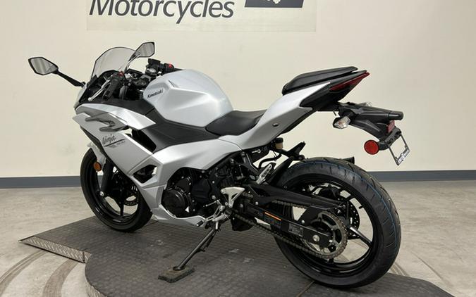 2024 Kawasaki Ninja 500 ABS EX500G