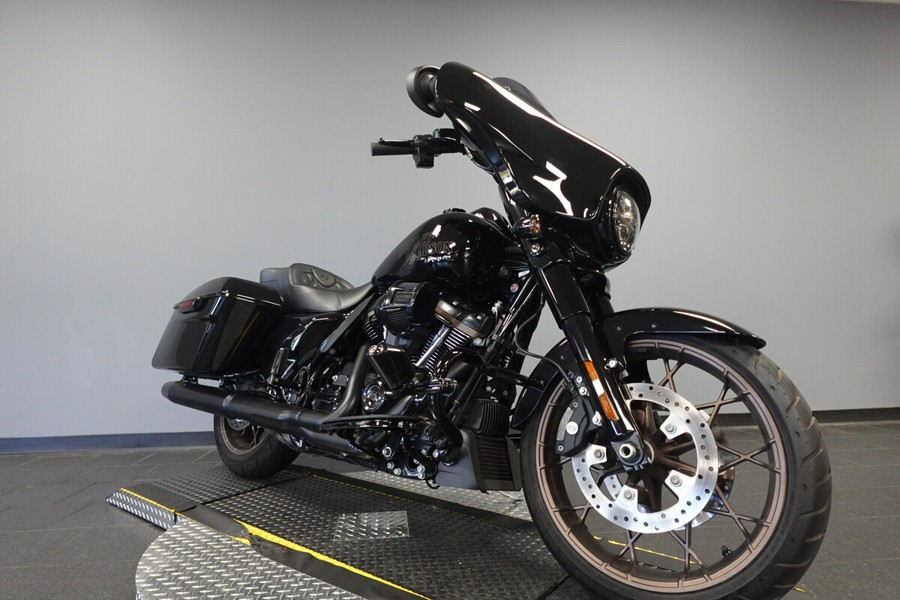 2022 Harley-Davidson Street Glide ST FLHXST