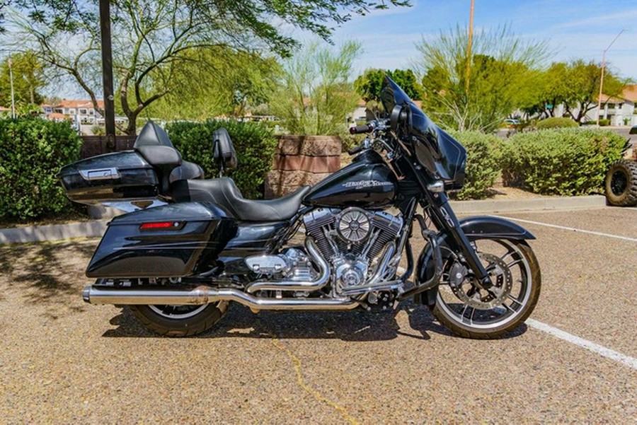 2016 Harley-Davidson FLHXS - Street Glide Special