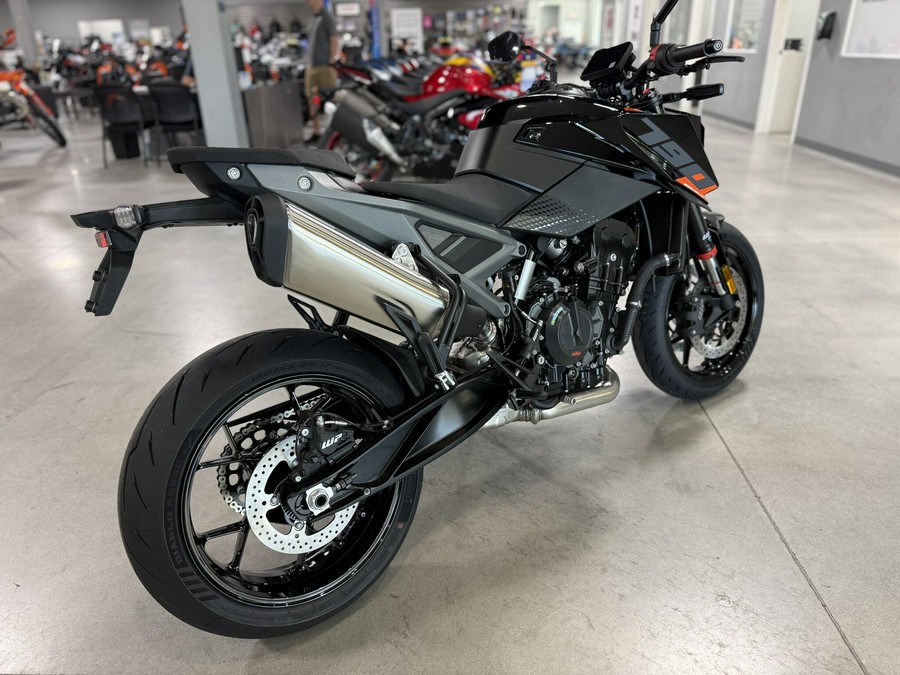 2027 KTM Duke 790