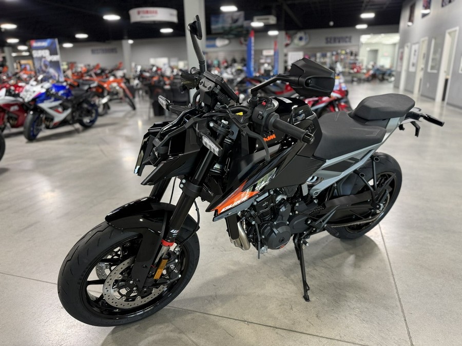 2027 KTM Duke 790