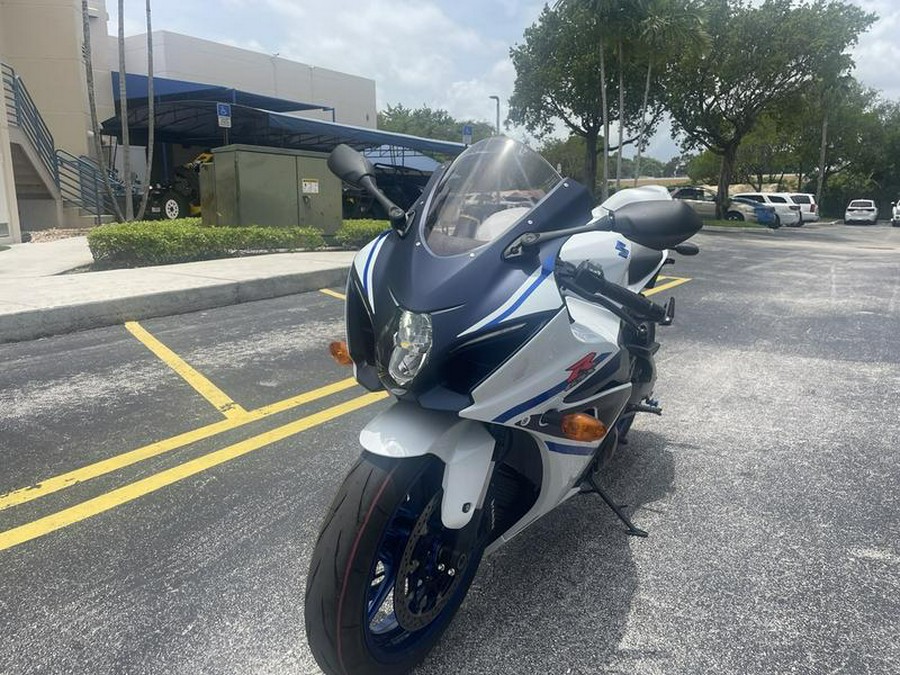 2023 Suzuki GSX-R1000