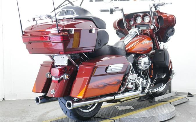 2010 Harley-Davidson FLHTCUSE5