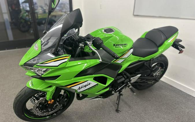 2025 Kawasaki Ninja 650 KRT Edition ABS ABS