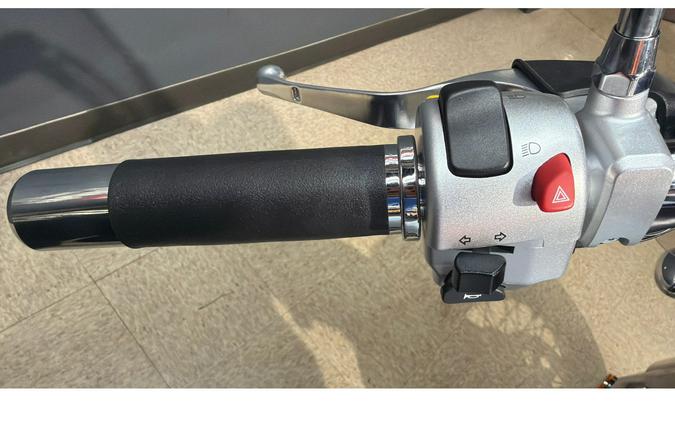 2025 Suzuki BOULEVARD C50T SPECIAL