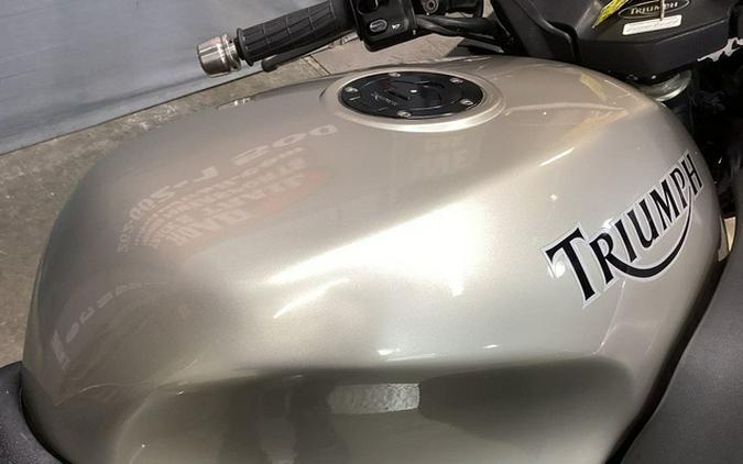2001 TRIUMPH TROPHY 1200