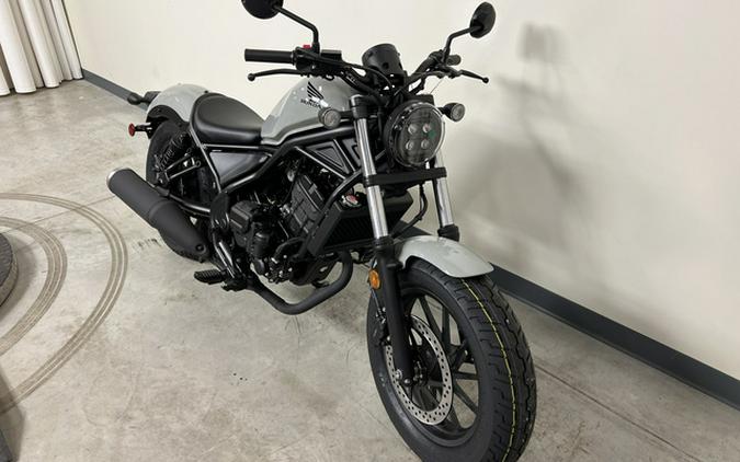 2026 Honda Rebel 300 E-Clutch (CMX300ACT)