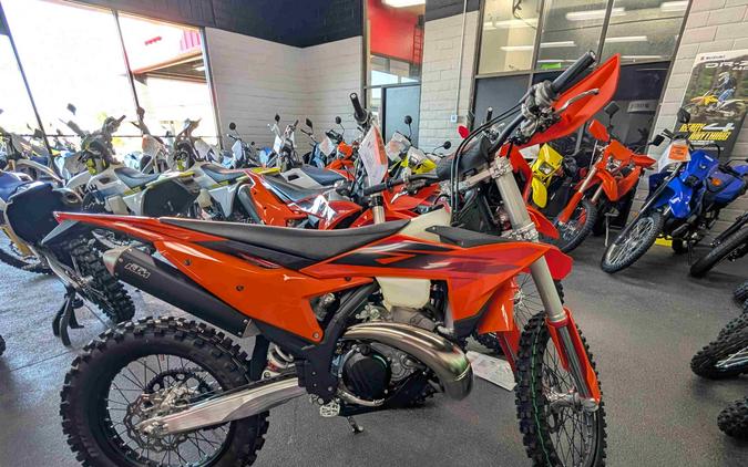 2027 KTM 250 XC-W - 249125