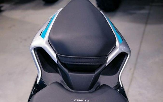 2023 CFMoto 300SS