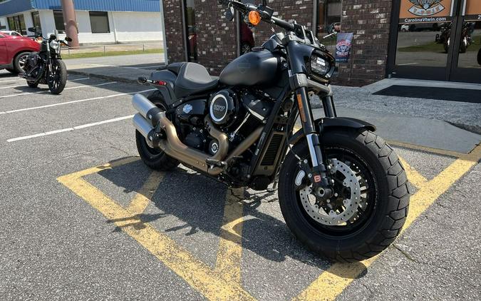 2019 Harley-Davidson® FXFB - Softail® Fat Bob®