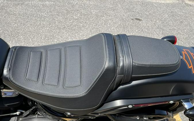 2019 Harley-Davidson® FXFB - Softail® Fat Bob®