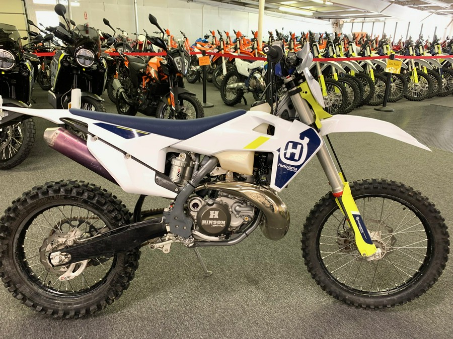 2022 Husqvarna TE 300i