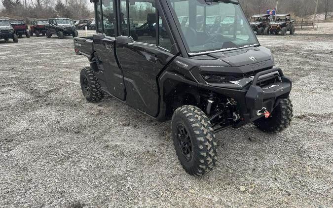 2026 Can-Am Defender MAX XT CAB HD11