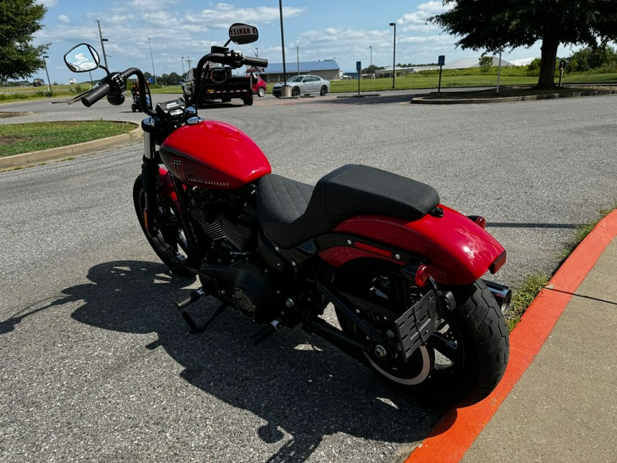 2022 Harley-Davidson Street Bob 114 Redline Red