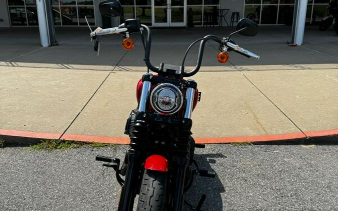 2022 Harley-Davidson Street Bob 114 Redline Red