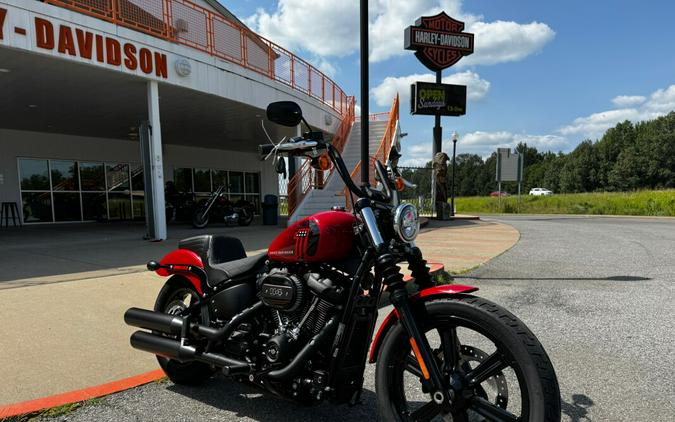 2022 Harley-Davidson Street Bob 114 Redline Red