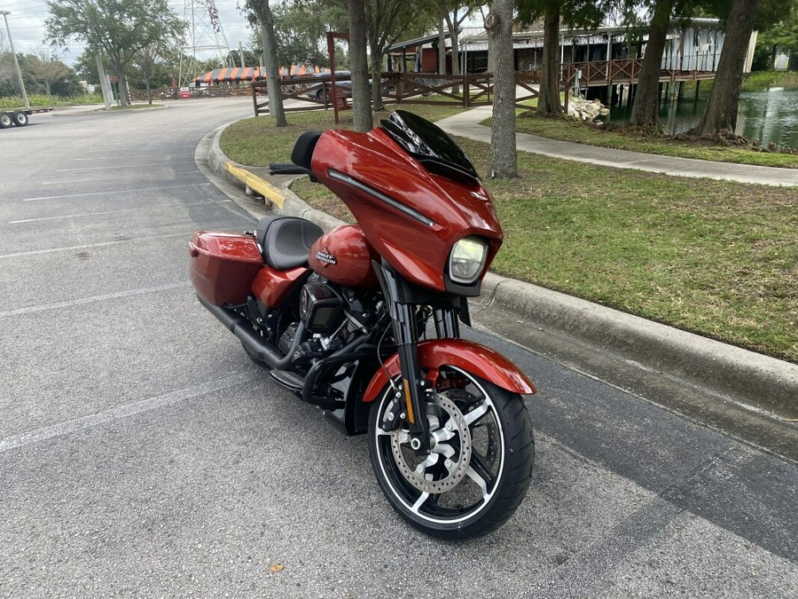 2025 Harley-Davidson® Street Glide®