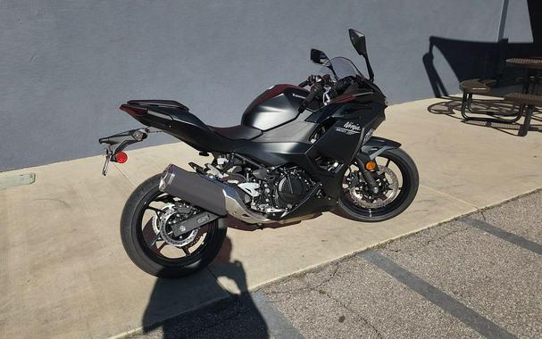 2026 Kawasaki NINJA 500