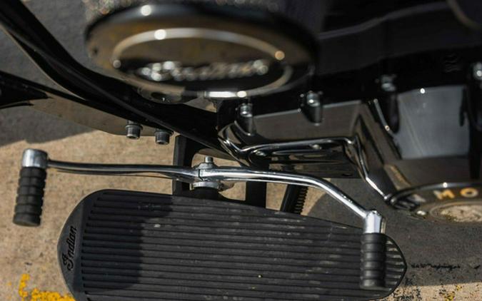 2023 Indian Chief Dark Horse Black Smoke