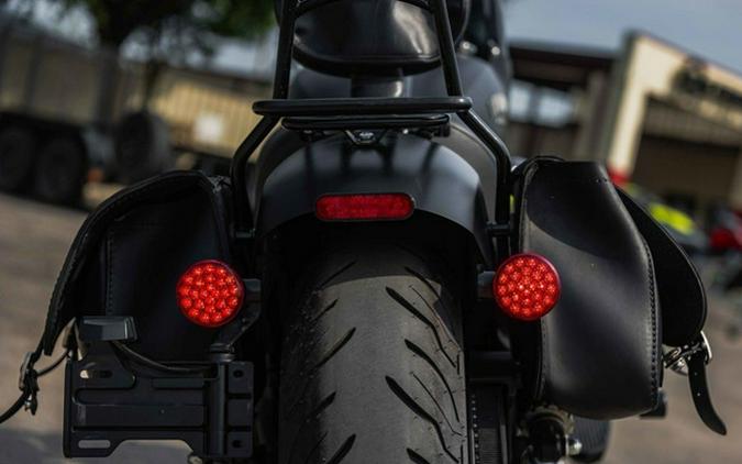 2023 Indian Chief Dark Horse Black Smoke