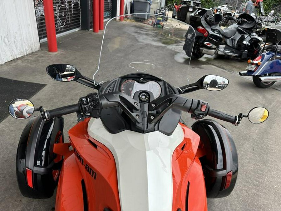 2015 Can-Am® Spyder® RS-S 5-Speed Manual (SM5)