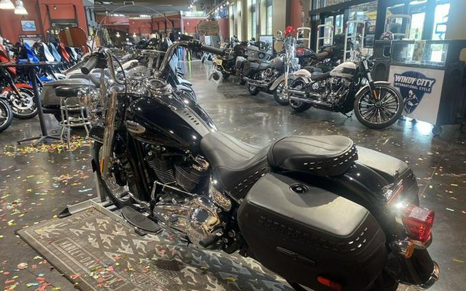 2024 Harley-Davidson Softail FLHCS - Heritage Classic